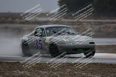 media/Nov-15-2025-CalClub SCCA (Sat) [[7bfa5a7151]]/Race/Group 4/